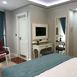 Novelty Hotell 5*