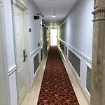 Novelty Hotell 5*