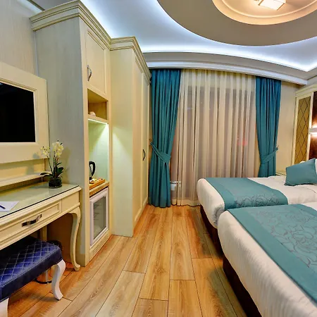 Отель Novelty 5*