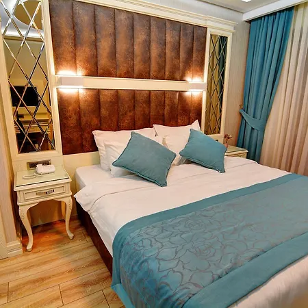 Hotel Novelty