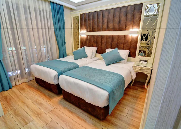Novelty Hotel 5*
