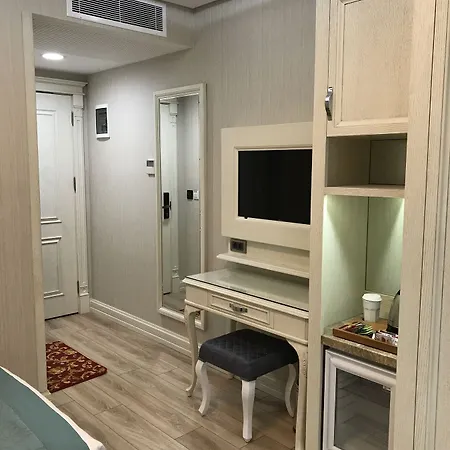 Novelty Κωνσταντινούπολη